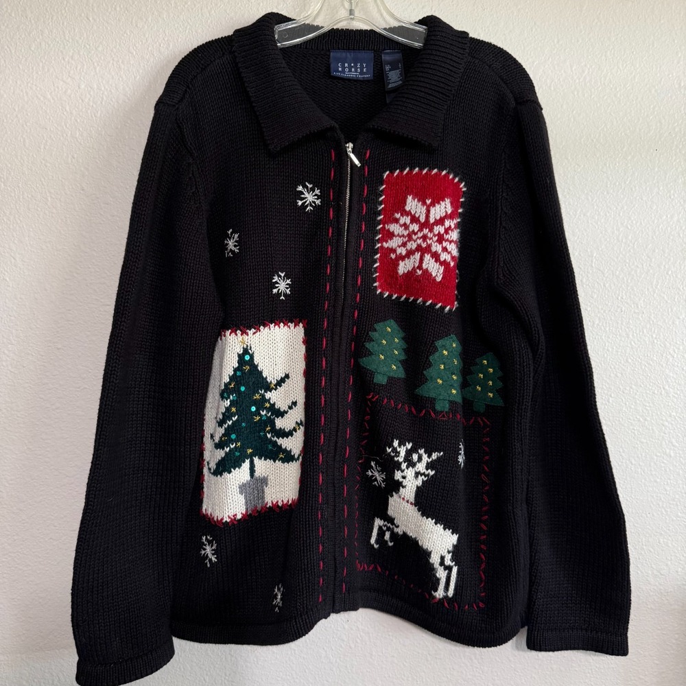 Crazy Horse Christmas Sweater Women's Large Black Reindeer Trees Snowflakes Deer